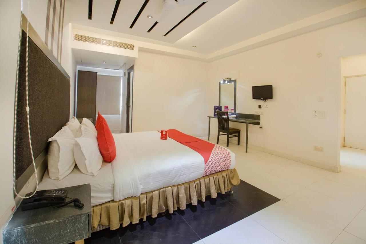 Hotel O Palak Residency Near Erragadda Metro Station Haidarábád Kültér fotó