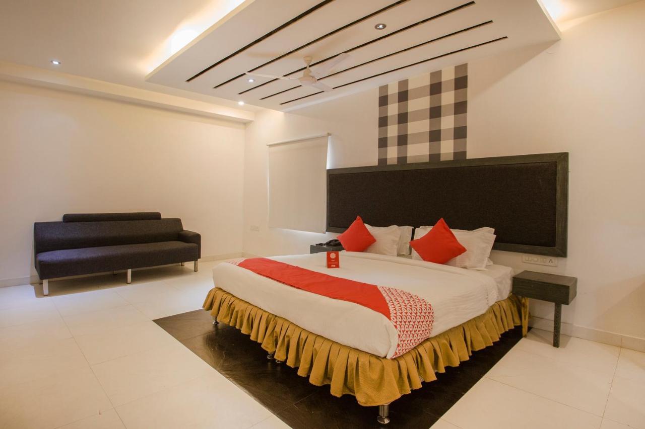 Hotel O Palak Residency Near Erragadda Metro Station Haidarábád Kültér fotó
