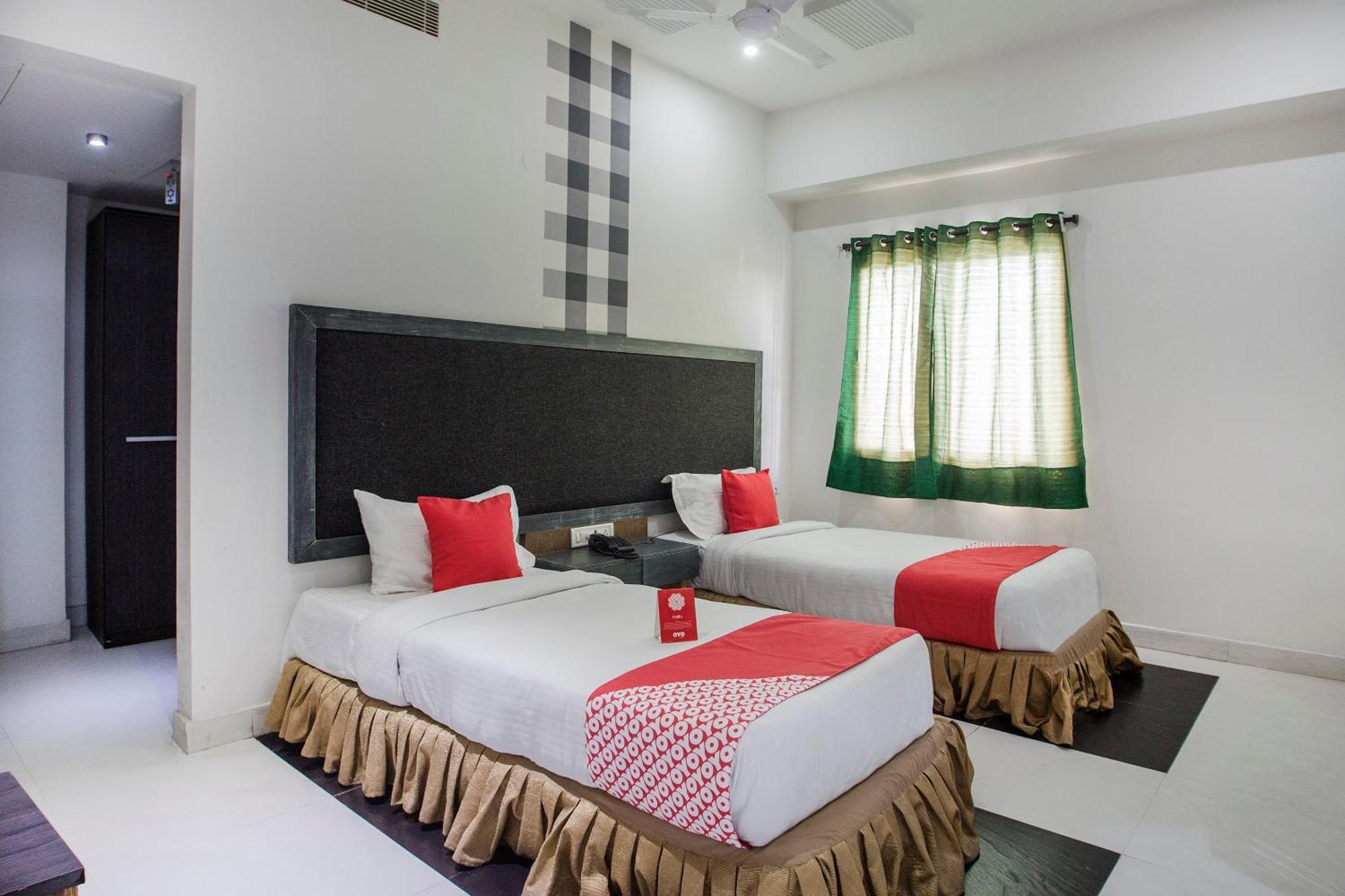 Hotel O Palak Residency Near Erragadda Metro Station Haidarábád Kültér fotó