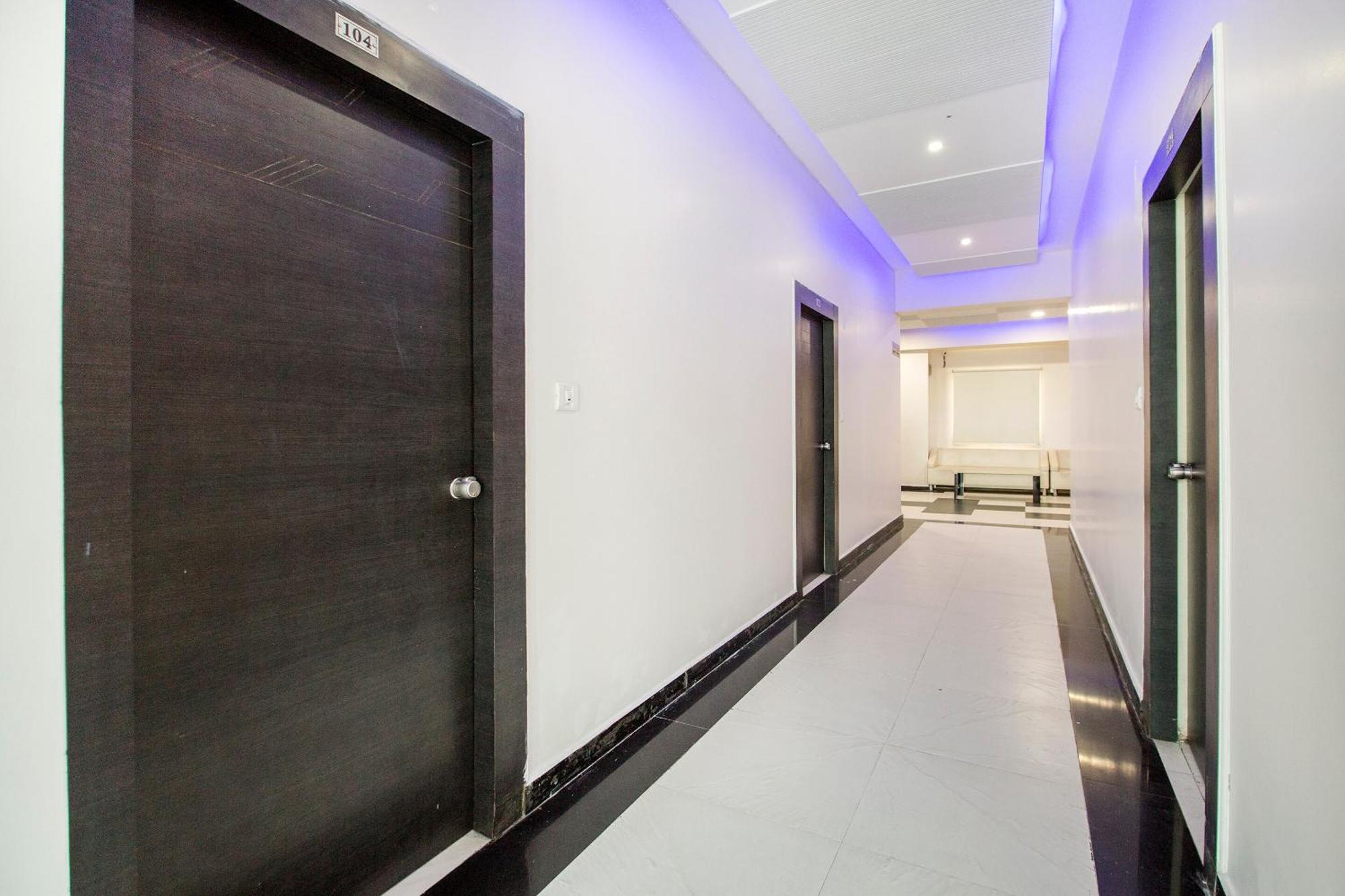 Hotel O Palak Residency Near Erragadda Metro Station Haidarábád Kültér fotó