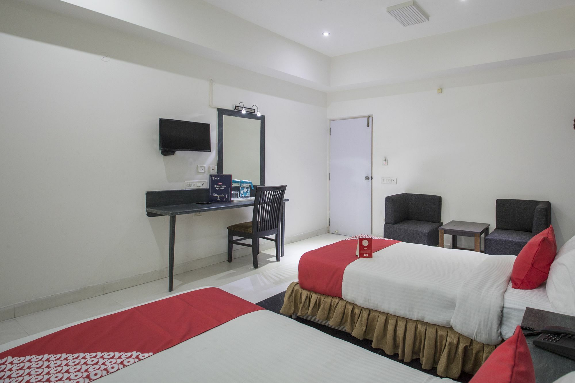 Hotel O Palak Residency Near Erragadda Metro Station Haidarábád Kültér fotó